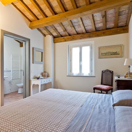 Molino Monacelli Country House Fano Habitación foto